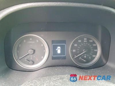 Zdjęcie 9 z 13 samochodu: 2016 HYUNDAI TUCSON SE VIN:KM8J3CA44GU129856 - miniatura