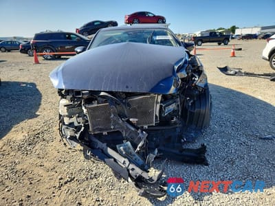 Piąte zdjęcie samochodu w środku: 2018 MAZDA 3 SPORT VIN:3MZBN1U76JM186842 - miniatura