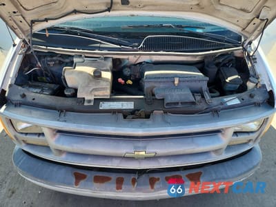 Zdjęcie 12 z 13 samochodu: 1998 CHEVROLET EXPRESS DELIVERY VAN VIN:1GCHG35R0W1063674 - miniatura