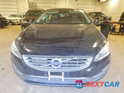 Piąte zdjęcie samochodu w środku: 2016 VOLVO S60 PREMIER VIN:LYV402FK0GB102126 - miniatura