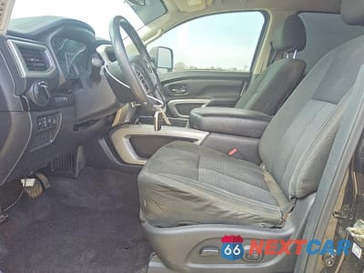 Zdjęcie 7 z 12 samochodu: 2017 NISSAN TITAN SV VIN:1N6AA1E61HN500555 - miniatura