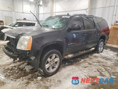 2013 GMC YUKON XL K1500 SLT 1GKS2KE71DR288668 - główne zdjęcie licytacji z USA - miniatura
