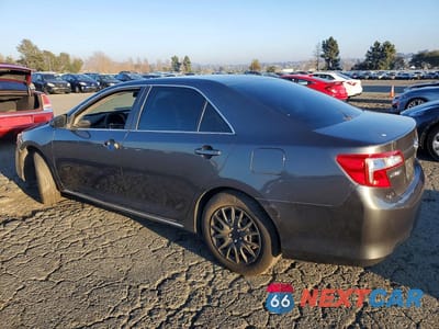 Drugie zdjęcie samochodu z przodu: 2012 TOYOTA CAMRY BASE VIN:4T4BF1FK3CR183480 - miniatura