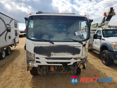 Piąte zdjęcie samochodu w środku: 2018 ISUZU NPR HD VIN:54DC4W1B3JS801124 - miniatura