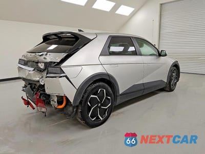 Trzecie zdjęcie samochodu z tyłu: 2023 HYUNDAI IONIQ 5 SEL VIN:KM8KNDAF6PU219015 - miniatura