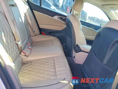 Zdjęcie 10 z 12 samochodu: 2019 GENESIS G70 2.0T ADVANCED VIN:KMTG44LAXKU022468 - miniatura