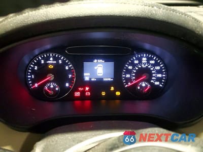 Zdjęcie 9 z 11 samochodu: 2019 KIA SORENTO L VIN:5XYPGDA36KG559351 - miniatura