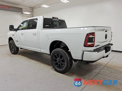 Drugie zdjęcie samochodu z przodu: 2024 RAM 2500 LARAMIE VIN:3C6UR5FL9RG330659 - miniatura