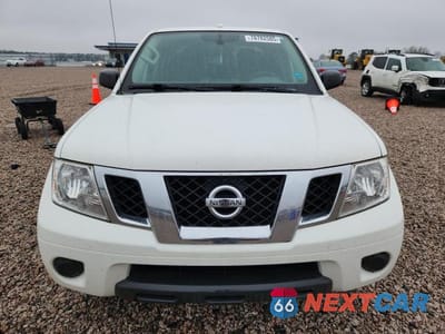 Piąte zdjęcie samochodu w środku: 2018 NISSAN FRONTIER SV VIN:1N6AD0EV5JN738570 - miniatura