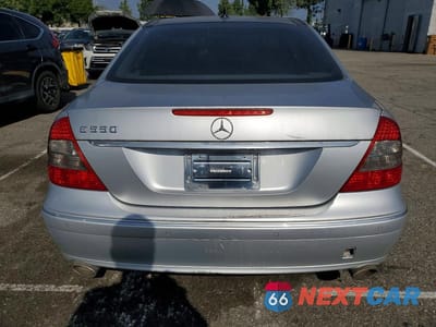 Zdjęcie 6 z 12 samochodu: 2007 MERCEDES-BENZ E 550 VIN:WDBUF72X87B021999 - miniatura