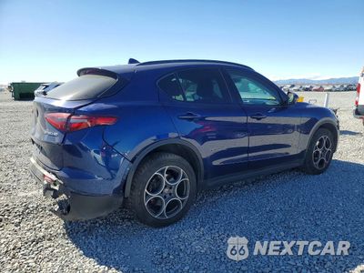 Trzecie zdjęcie samochodu z tyłu: 2018 ALFA ROMEO STELVIO SPORT VIN:ZASFAKPN7J7B75978 - miniatura