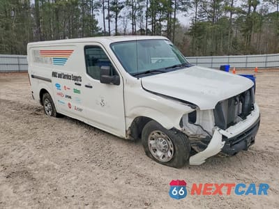 Czwarte zdjęcie samochodu z boku: 2021 NISS NV 2500 HD SV VIN:1N6BF0KY4MN806682 - miniatura