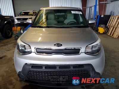 Piąte zdjęcie samochodu w środku: 2016 KIA SOUL VIN:KNDJN2A23G7854998 - miniatura