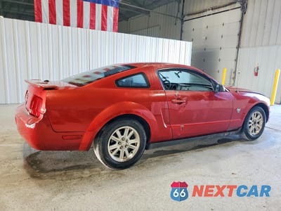 Trzecie zdjęcie samochodu z tyłu: 2009 FORD MUSTANG VIN:1ZVHT80N695110830 - miniatura