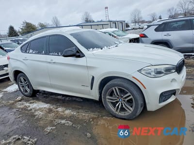 Czwarte zdjęcie samochodu z boku: 2015 BMW X6 XDRIVE35I VIN:5UXKU2C58F0N77544 - miniatura