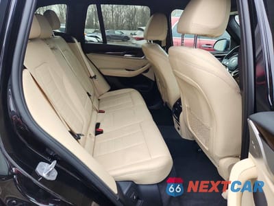 Zdjęcie 11 z 12 samochodu: 2021 BMW X3 XDRIVE30E VIN:5UXTS1C04M9D71416 - miniatura