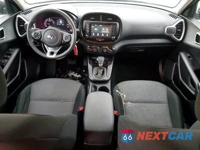 Zdjęcie 8 z 12 samochodu: 2021 KIA SOUL LX VIN:KNDJ23AU8M7779887 - miniatura