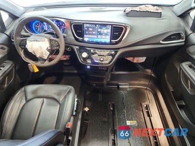 Zdjęcie 8 z 12 samochodu: 2023 CHRYSLER PACIFICA TOURING L VIN:2C4RC1BG3PR537962 - miniatura