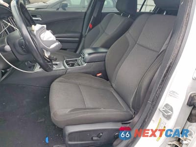 Zdjęcie 7 z 11 samochodu: 2022 DODGE CHARGER SXT VIN:2C3CDXBG3NH200947 - miniatura