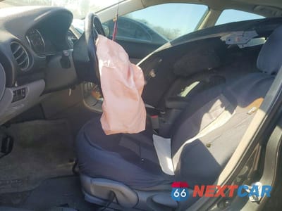 Zdjęcie 7 z 12 samochodu: 2004 MAZDA 6 S VIN:1YVFP84D245N93686 - miniatura