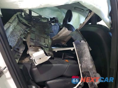 Zdjęcie 11 z 12 samochodu: 2020 VOLVO XC90 T5 MOMENTUM VIN:YV4102PK6L1592796 - miniatura