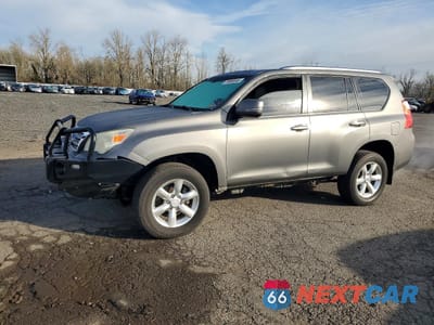 2010 LEXUS GX 460 JTJBM7FX8A5014045 - główne zdjęcie licytacji z USA - miniatura