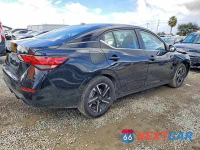 Trzecie zdjęcie samochodu z tyłu: 2025 NISSAN SENTRA SV VIN:3N1AB8CV6SY284427 - miniatura