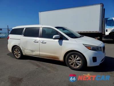 Czwarte zdjęcie samochodu z boku: 2015 KIA SEDONA LX VIN:KNDMB5C10F6070181 - miniatura