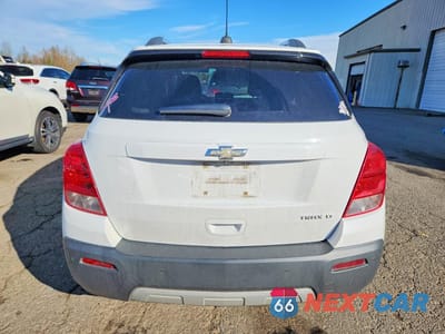 Zdjęcie 6 z 12 samochodu: 2016 CHEVROLET TRAX 1LT VIN:3GNCJLSB0GL126924 - miniatura