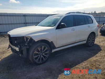 2021 BMW X7 M50I 5UXCX6C07M9F81362 - główne zdjęcie licytacji z USA - miniatura