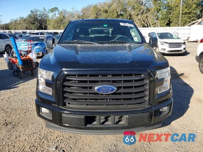 Piąte zdjęcie samochodu w środku: 2017 FORD F150 SUPERCREW VIN:1FTEW1CP4HFC42981 - miniatura