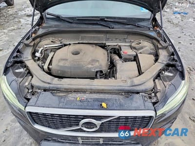 Zdjęcie 12 z 12 samochodu: 2020 VOLVO XC60 T5 R-DESIGN VIN:YV4102RM8L1417643 - miniatura
