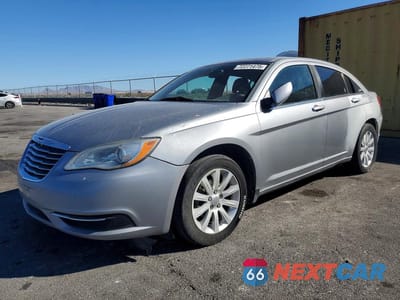 2013 CHRYSLER 200 TOURING 1C3CCBBB0DN766273 - główne zdjęcie licytacji z USA - miniatura