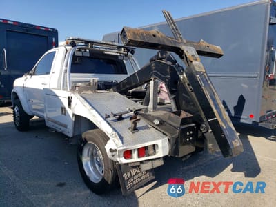 Drugie zdjęcie samochodu z przodu: 2022 RAM 5500 VIN:3C7WRMAL4NG118722 - miniatura