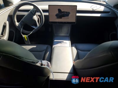 Zdjęcie 8 z 13 samochodu: 2024 TESLA MODEL 3 VIN:5YJ3E1EA5RF726005 - miniatura