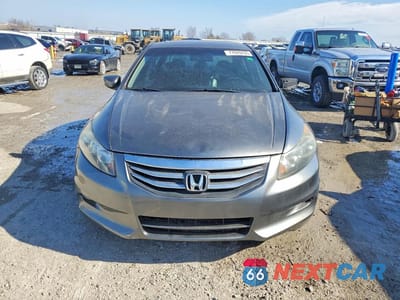 Piąte zdjęcie samochodu w środku: 2011 HONDA ACCORD EXL VIN:1HGCP3F80BA012364 - miniatura