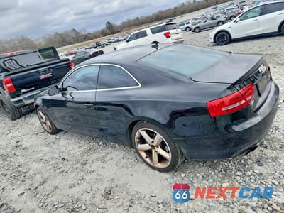 Drugie zdjęcie samochodu z przodu: 2010 AUDI A5 PREMIUM PLUS VIN:WAULFAFRXAA046810 - miniatura