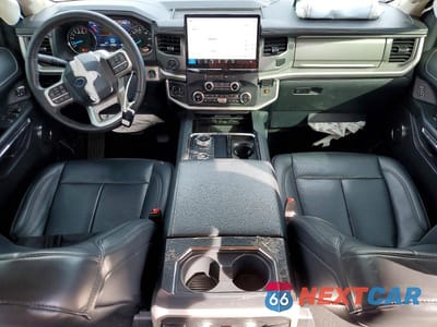 Zdjęcie 8 z 13 samochodu: 2024 FORD EXPEDITION XLT VIN:1FMJU1J82REA02413 - miniatura