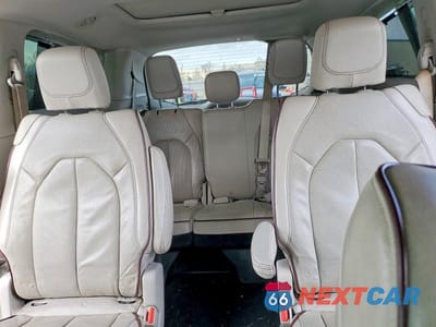 Zdjęcie 10 z 13 samochodu: 2017 CHRYSLER PACIFICA LIMITED VIN:2C4RC1GG8HR504692 - miniatura