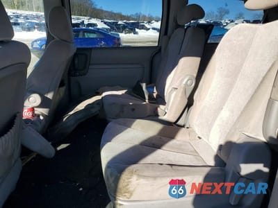 Zdjęcie 11 z 12 samochodu: 2010 KIA SEDONA LX VIN:KNDMG4C34A6334685 - miniatura