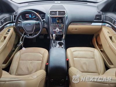Zdjęcie 8 z 14 samochodu: 2017 FORD EXPLORER LIMITED VIN:1FM5K7F80HGC69135 - miniatura