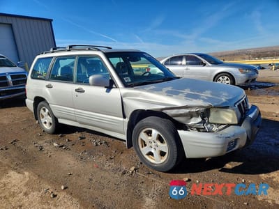 Czwarte zdjęcie samochodu z boku: 2001 SUBARU FORESTER S VIN:JF1SF65661H735968 - miniatura