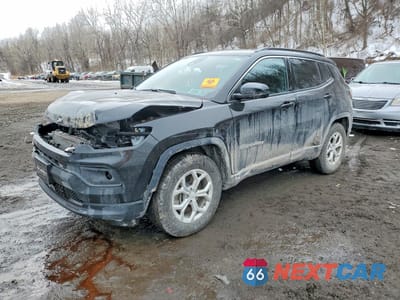 2024 JEEP COMPASS LATITUDE 3C4NJDBN5RT126597 - główne zdjęcie licytacji z USA - miniatura