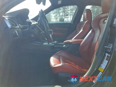 Zdjęcie 7 z 12 samochodu: 2016 BMW M3 VIN:WBS8M9C52GP967089 - miniatura