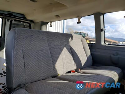 Zdjęcie 11 z 13 samochodu: 2005 CHEVROLET EXPRESS CARGO VIN:1GAHG39U751254773 - miniatura