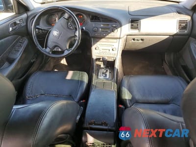 Zdjęcie 8 z 11 samochodu: 2002 ACURA 3.2TL VIN:19UUA56642A006681 - miniatura