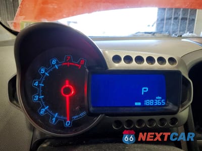 Zdjęcie 9 z 12 samochodu: 2012 CHEVROLET SONIC LS VIN:1G1JA6SH0C4118885 - miniatura