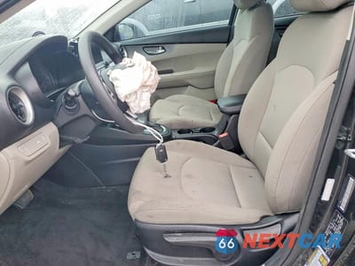 Zdjęcie 7 z 11 samochodu: 2021 KIA FORTE VIN:3KPF24AD0ME389829 - miniatura