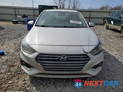 Piąte zdjęcie samochodu w środku: 2021 HYUNDAI ACCENT SEL VIN:3KPC24A63ME133396 - miniatura