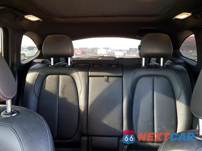 Zdjęcie 10 z 12 samochodu: 2018 BMW X1 SDRIVE28I VIN:WBXHU7C38J5H40833 - miniatura